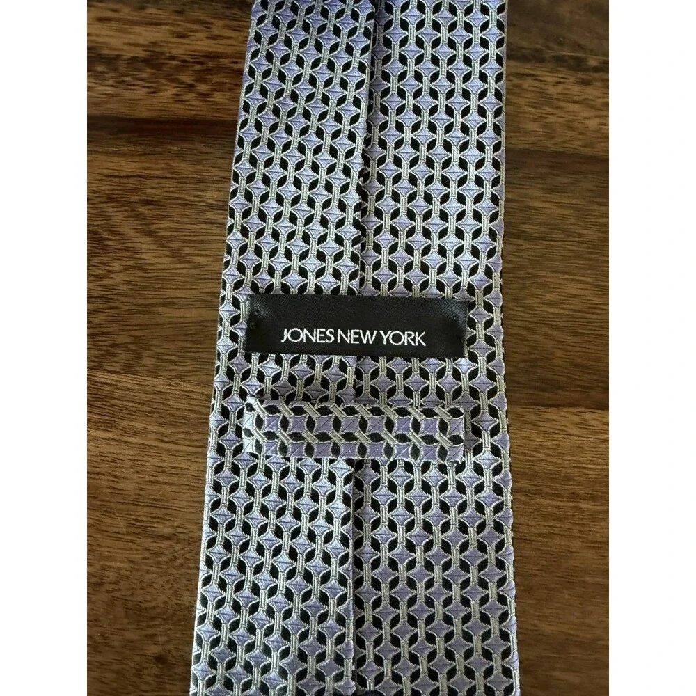 Jones New York Men's Purple Silver Black Geometric Silk Woven Neck Tie